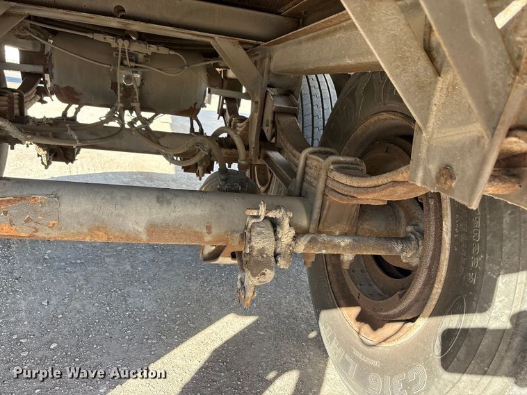 image for item FG1082 2007 Wabash dry van trailer