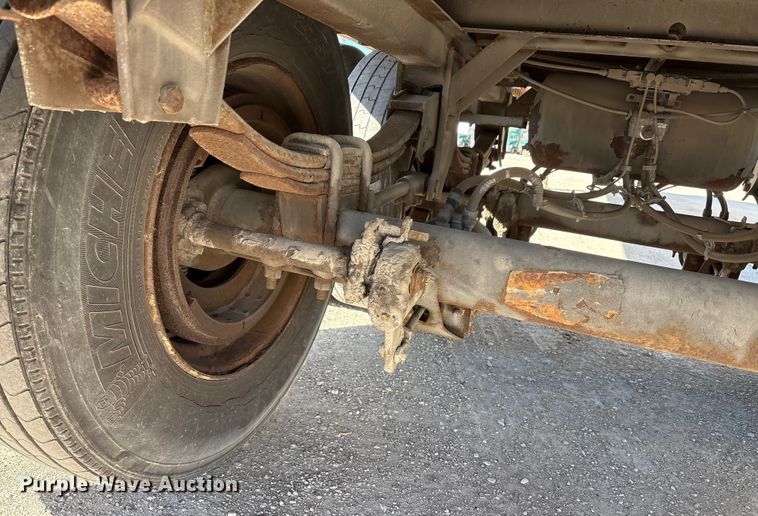 image for item FG1082 2007 Wabash dry van trailer