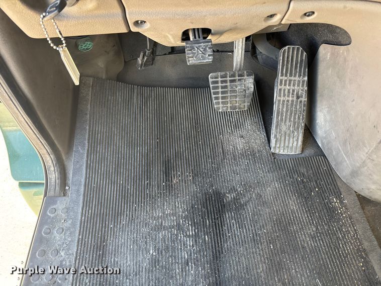 image for item FG1088 2017 Freightliner Cascadia 125 semi truck