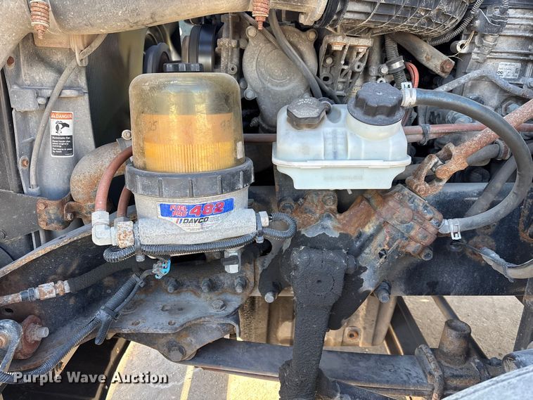 image for item FG1088 2017 Freightliner Cascadia 125 semi truck