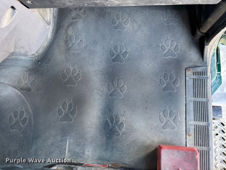 image for item FG1089 2013 Mack CXU613 semi truck