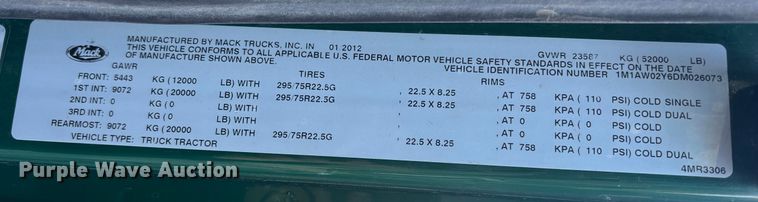 image for item FG1089 2013 Mack CXU613 semi truck