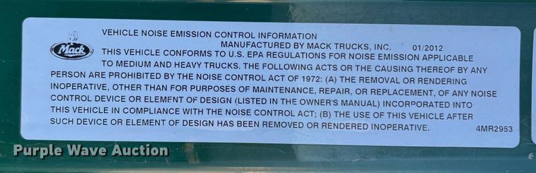 image for item FG1089 2013 Mack CXU613 semi truck