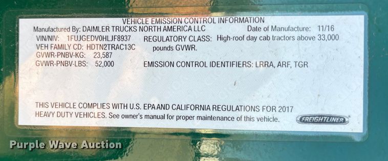 image for item FG1090 2017 Freightliner Cascadia 125 semi truck