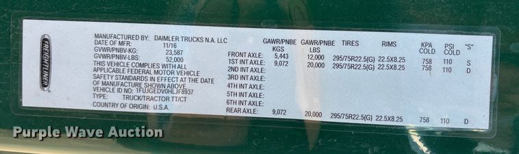 image for item FG1090 2017 Freightliner Cascadia 125 semi truck
