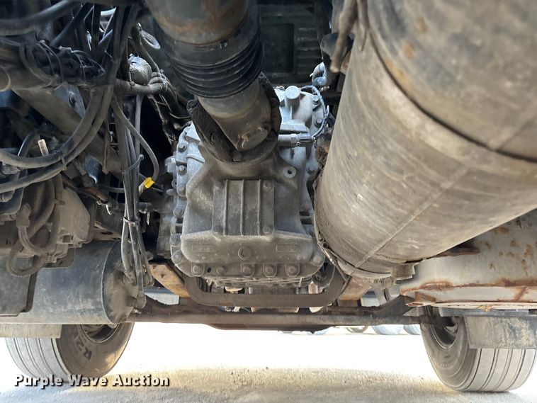 image for item FG1092 2016 Mack CXU613 semi truck