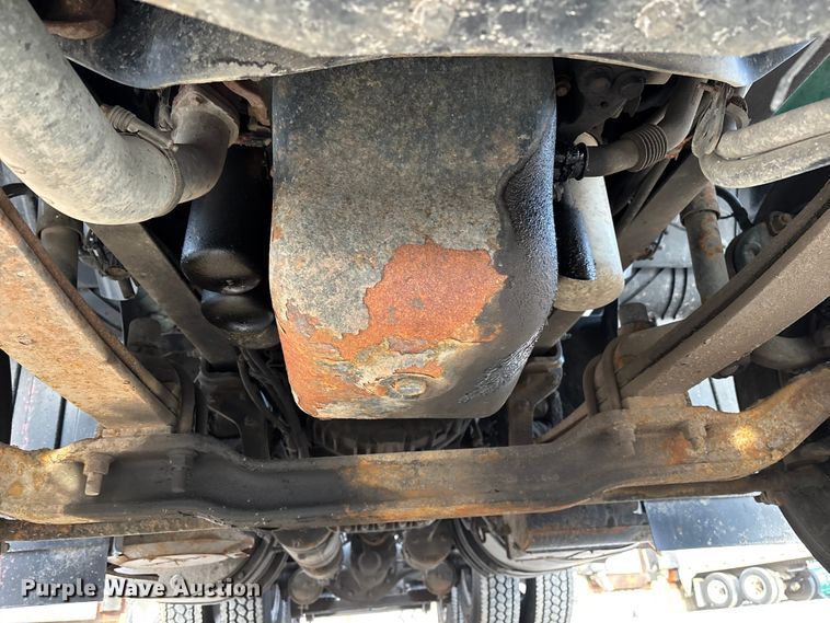 image for item FG1092 2016 Mack CXU613 semi truck