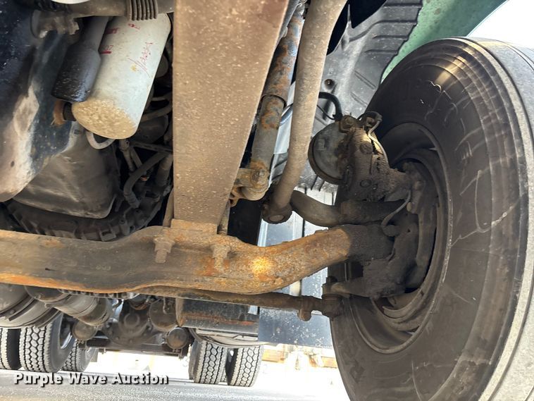 image for item FG1092 2016 Mack CXU613 semi truck