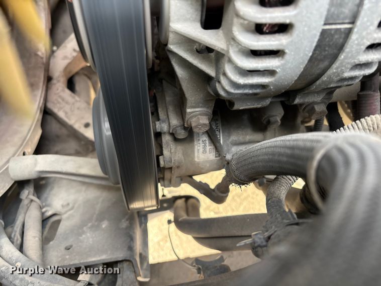 image for item FG1092 2016 Mack CXU613 semi truck