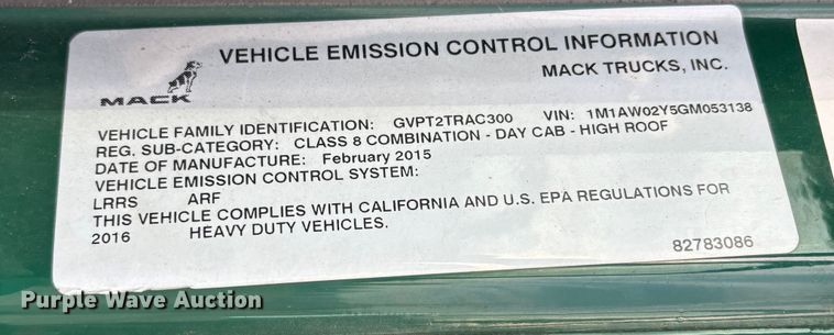 image for item FG1092 2016 Mack CXU613 semi truck