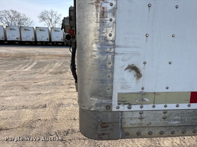 image for item FG1093 2013 Strick dry van trailer