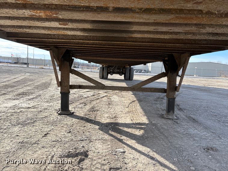 image for item FG1093 2013 Strick dry van trailer