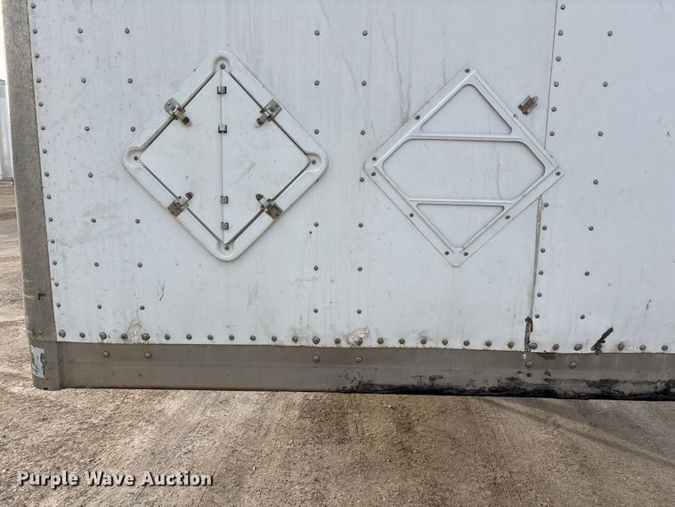 image for item FG1095 2013 Strick dry van trailer