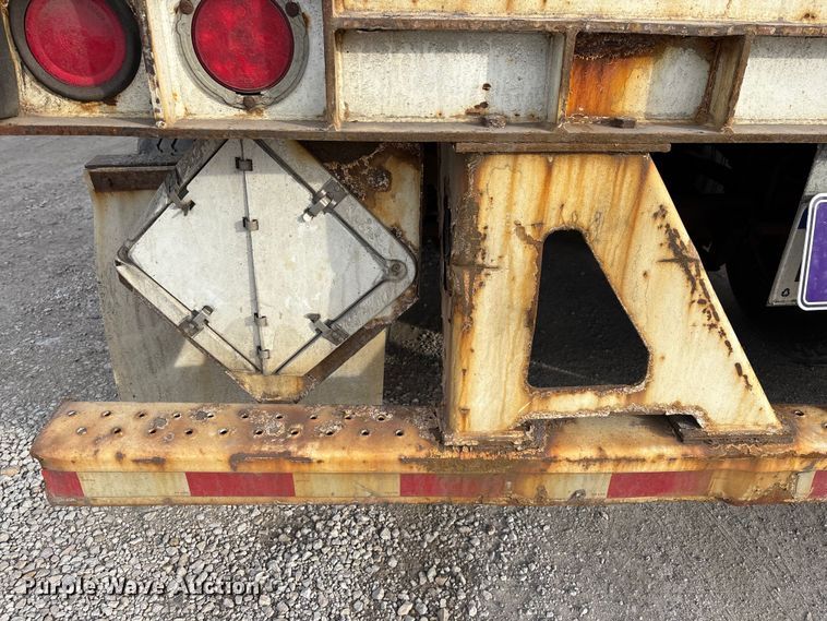 image for item FG1095 2013 Strick dry van trailer