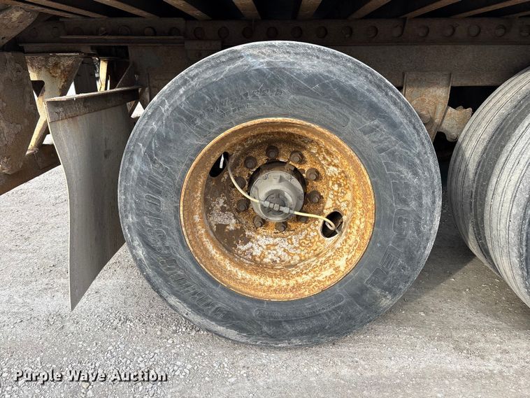 image for item FG1095 2013 Strick dry van trailer