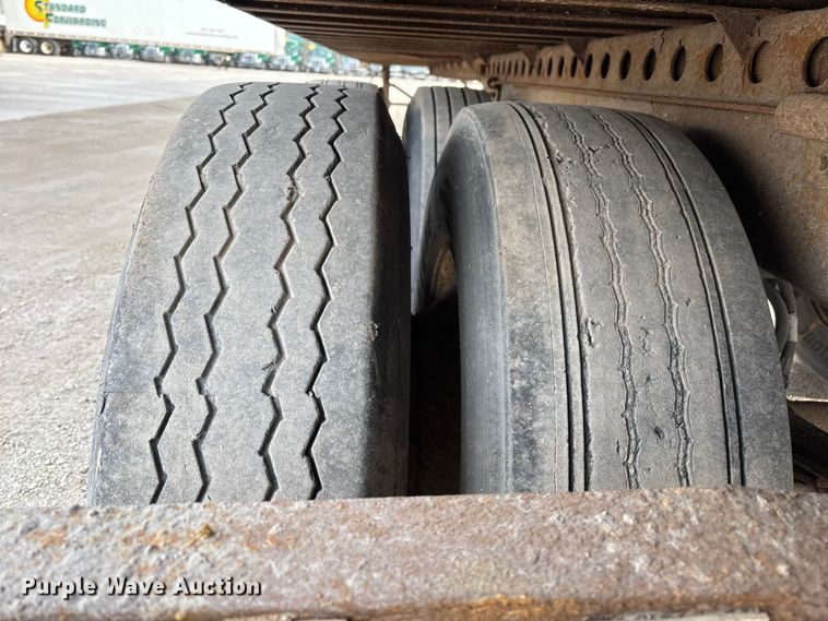 image for item FG1095 2013 Strick dry van trailer