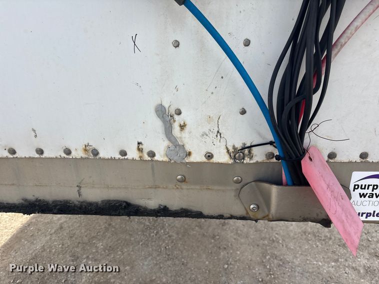 image for item FG1097 2013 Strick dry van trailer