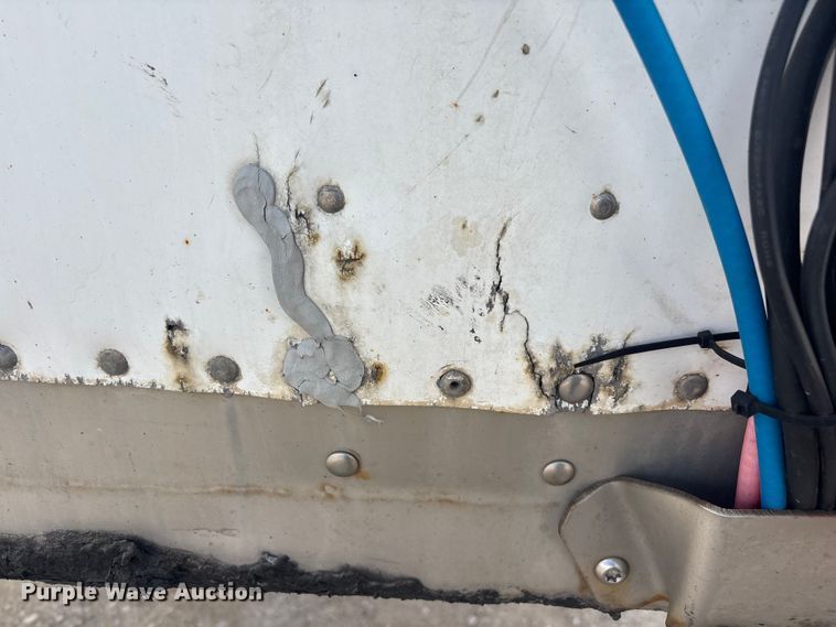 image for item FG1097 2013 Strick dry van trailer