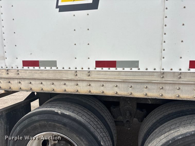 image for item FG1097 2013 Strick dry van trailer