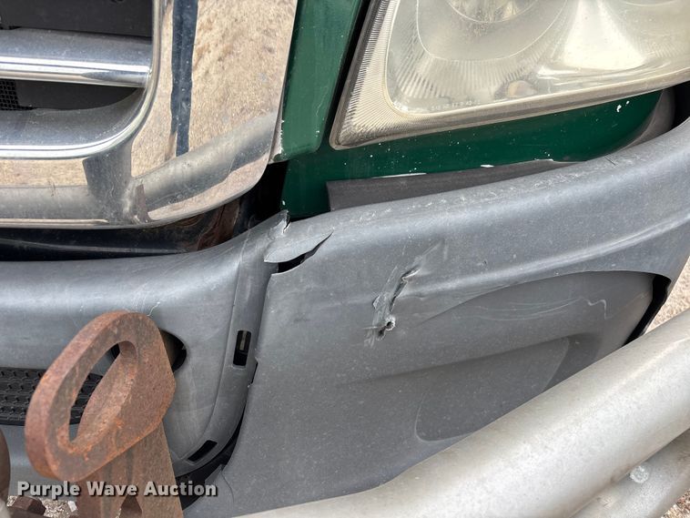 image for item FG1099 2017 Freightliner Cascadia 125 semi truck