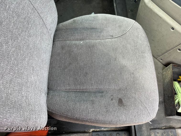 image for item FG1099 2017 Freightliner Cascadia 125 semi truck