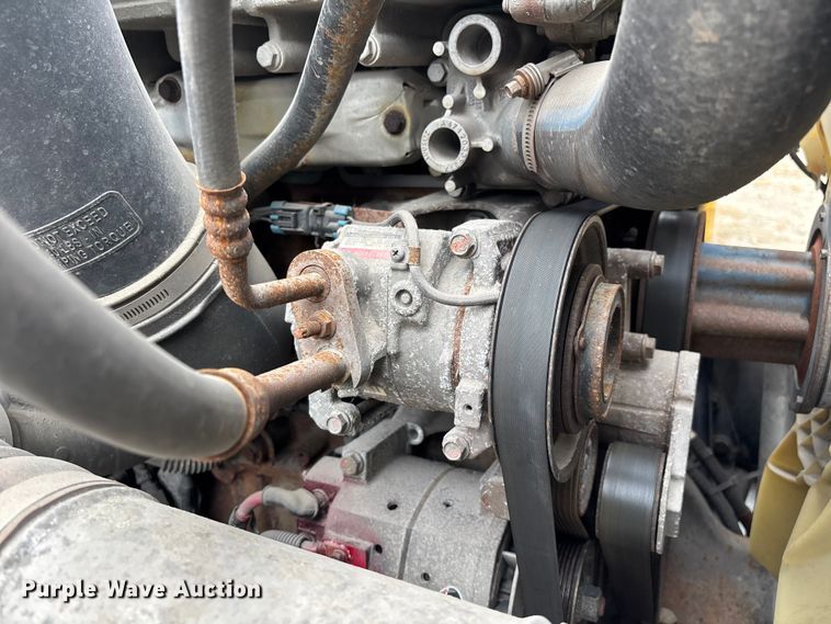 image for item FG1099 2017 Freightliner Cascadia 125 semi truck