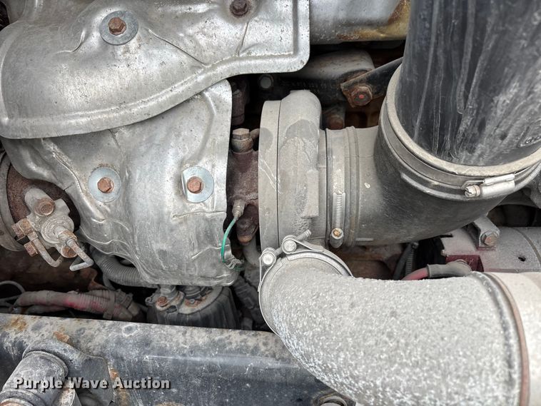 image for item FG1099 2017 Freightliner Cascadia 125 semi truck