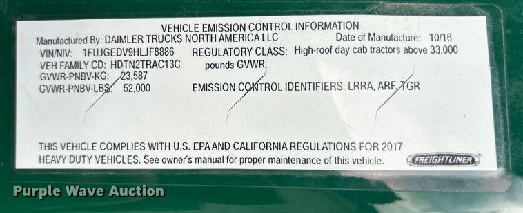 image for item FG1099 2017 Freightliner Cascadia 125 semi truck