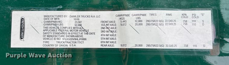 image for item FG1099 2017 Freightliner Cascadia 125 semi truck