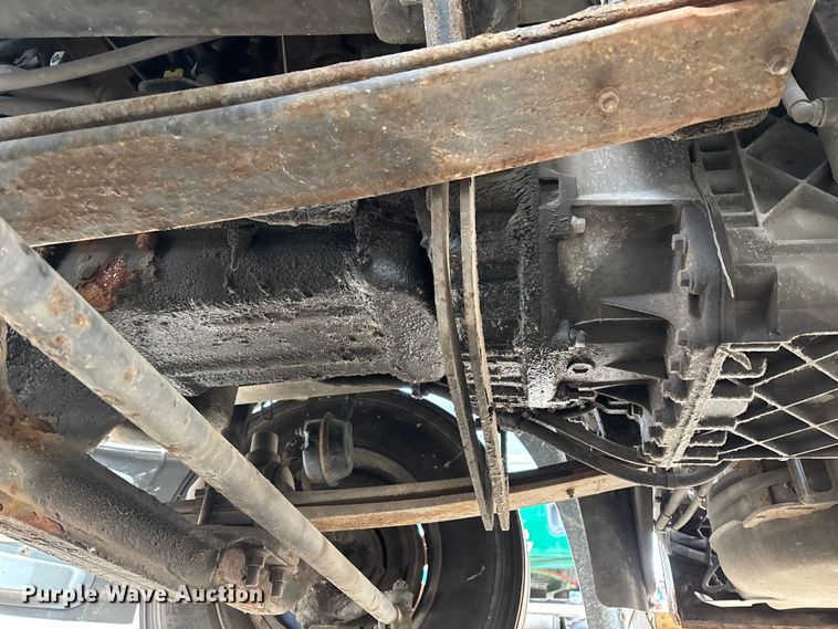 image for item FG1100 2016 Mack CXU613 semi truck