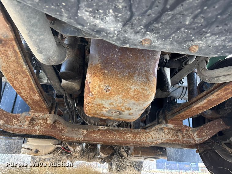 image for item FG1101 2016 Mack CXU613 semi truck