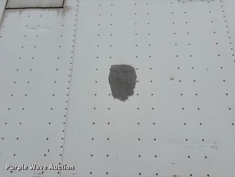 image for item FG1102 2013 Strick dry van trailer