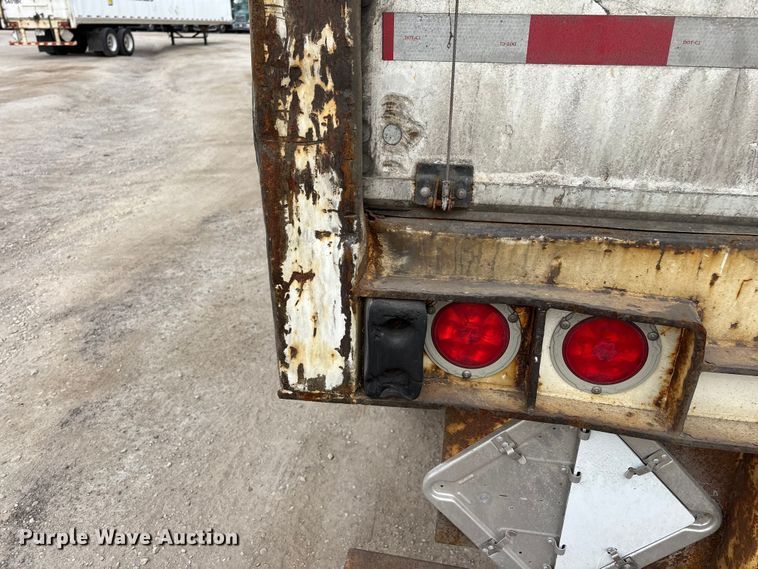 image for item FG1102 2013 Strick dry van trailer