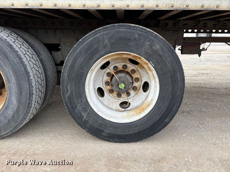 image for item FG1102 2013 Strick dry van trailer