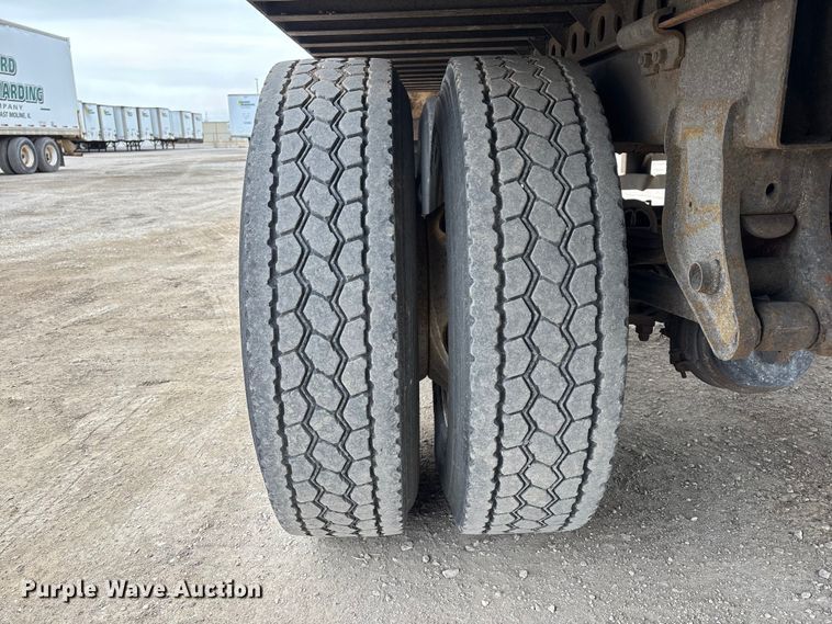 image for item FG1102 2013 Strick dry van trailer