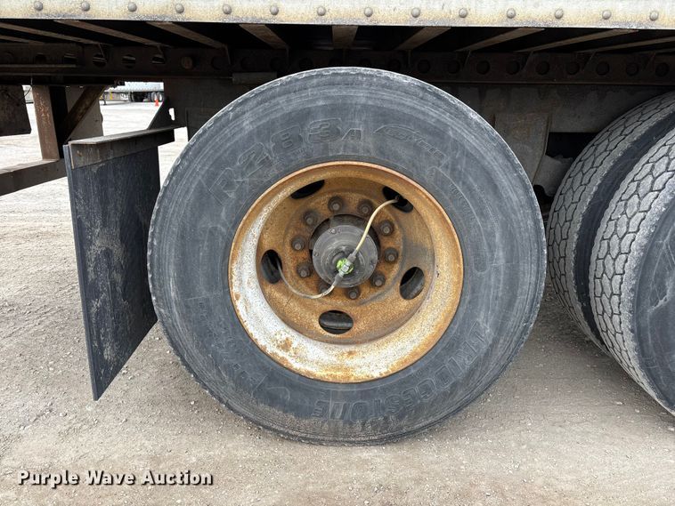 image for item FG1102 2013 Strick dry van trailer