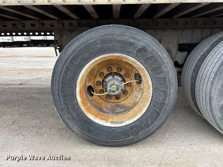 image for item FG1102 2013 Strick dry van trailer