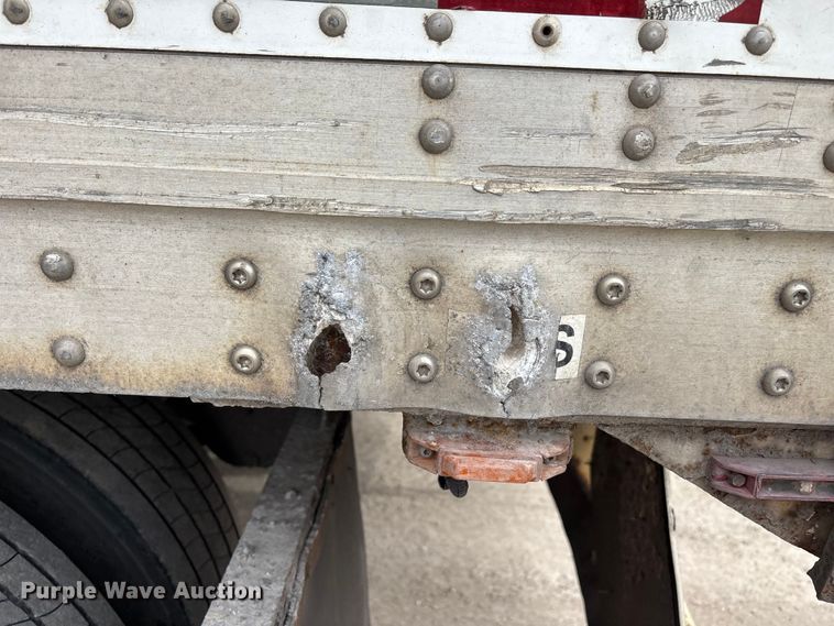 image for item FG1103 2013 Strick dry van trailer