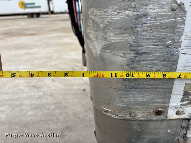 image for item FG1103 2013 Strick dry van trailer