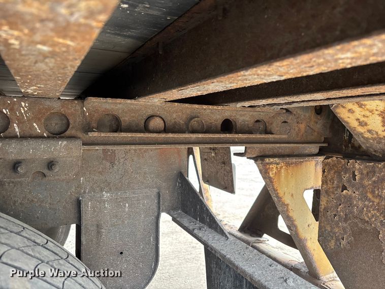 image for item FG1103 2013 Strick dry van trailer