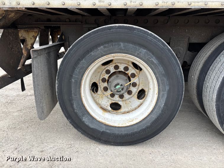 image for item FG1103 2013 Strick dry van trailer