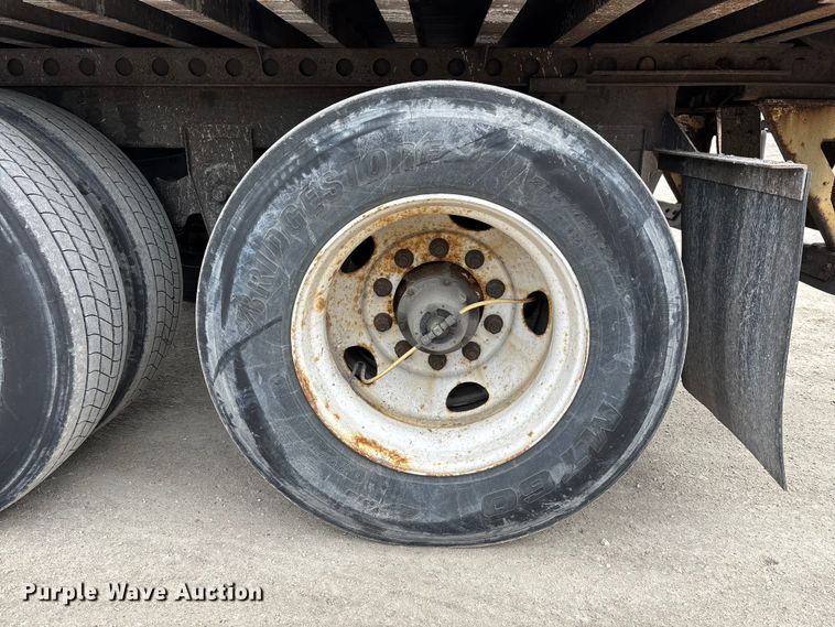 image for item FG1103 2013 Strick dry van trailer