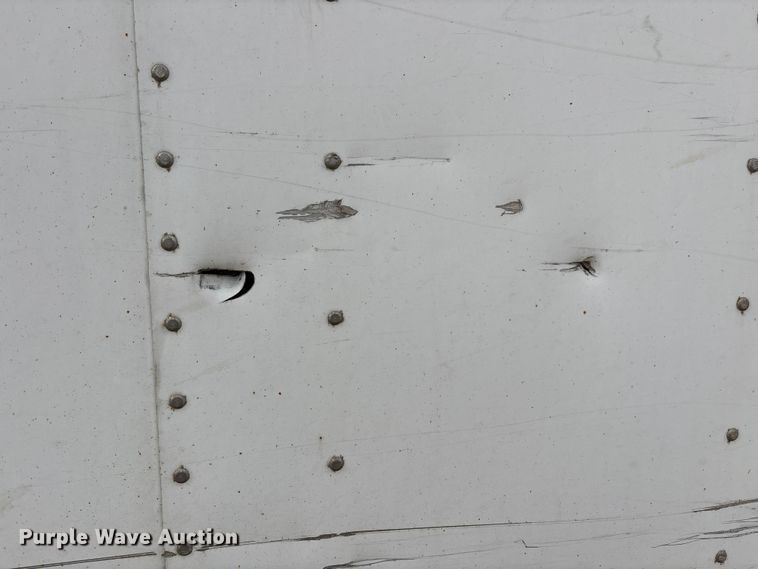 image for item FG1104 2013 Strick dry van trailer