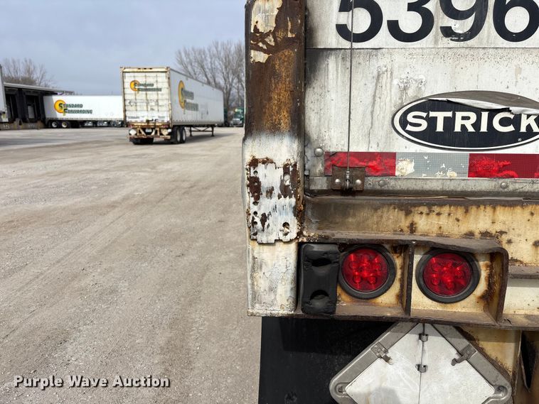 image for item FG1104 2013 Strick dry van trailer