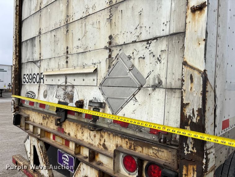 image for item FG1104 2013 Strick dry van trailer