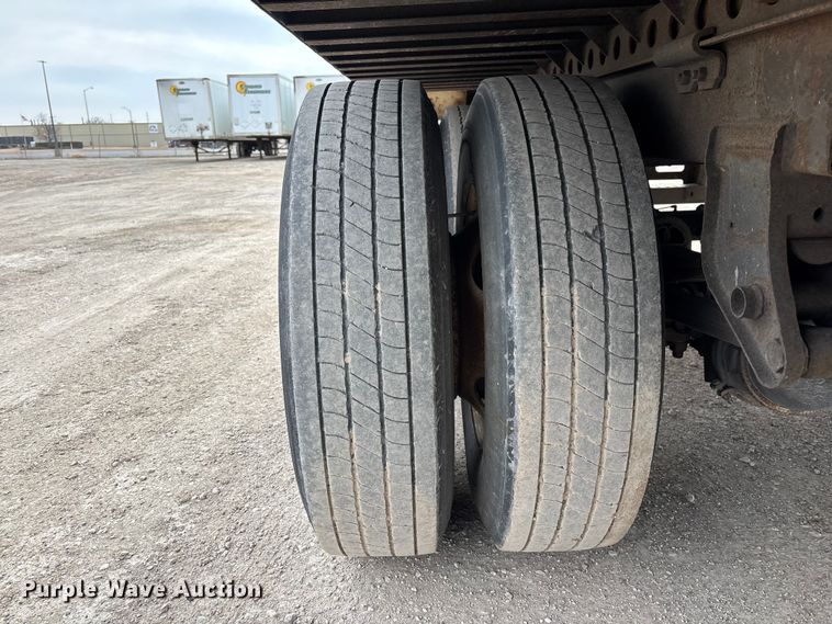 image for item FG1104 2013 Strick dry van trailer