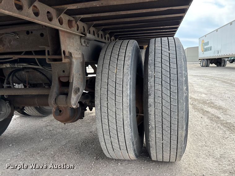 image for item FG1104 2013 Strick dry van trailer