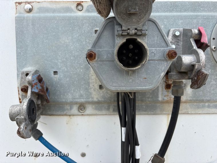 image for item FG1106 2006 Strick Commercial Trailer dry van trailer