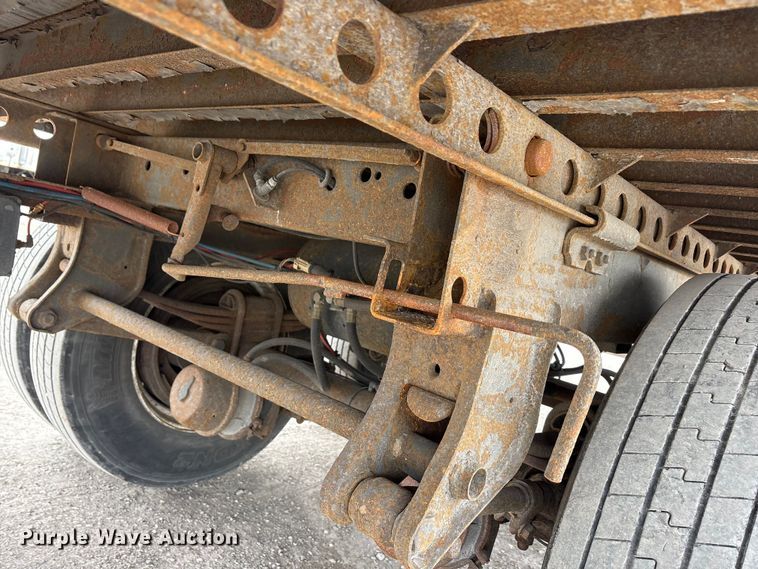 image for item FG1107 2013 Strick dry van trailer