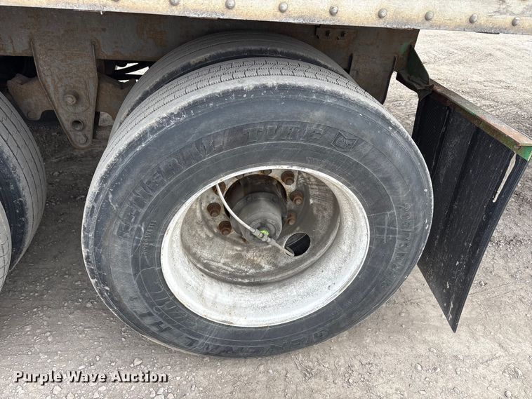 image for item FG1107 2013 Strick dry van trailer